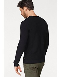 schwarzer Pullover mit einem Rundhalsausschnitt von Jack & Jones