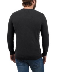 schwarzer Pullover mit einem Rundhalsausschnitt von Jack & Jones