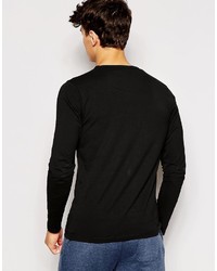 schwarzer Pullover mit einem Rundhalsausschnitt von Jack and Jones