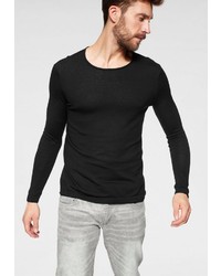 schwarzer Pullover mit einem Rundhalsausschnitt von John Devin