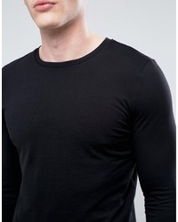 schwarzer Pullover mit einem Rundhalsausschnitt von Asos