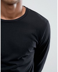 schwarzer Pullover mit einem Rundhalsausschnitt von Asos