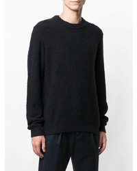 schwarzer Pullover mit einem Rundhalsausschnitt von Nuur