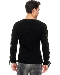schwarzer Pullover mit einem Rundhalsausschnitt von Redbridge