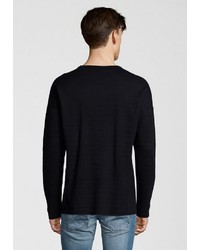 schwarzer Pullover mit einem Rundhalsausschnitt von Scotch & Soda