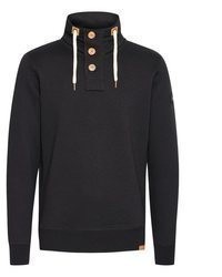 schwarzer Pullover mit einem Rundhalsausschnitt von Solid