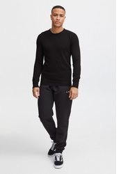 schwarzer Pullover mit einem Rundhalsausschnitt von Solid