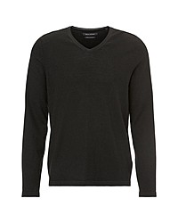 schwarzer Pullover mit einem V-Ausschnitt von Marc O'Polo