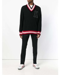 schwarzer Pullover mit einem V-Ausschnitt von Hilfiger Collection