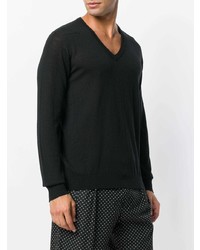 schwarzer Pullover mit einem V-Ausschnitt von Nuur