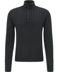 schwarzer Pullover mit einem zugeknöpften Kragen von Dreimaster
