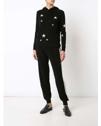 schwarzer Pullover mit einer Kapuze mit Sternenmuster von Chinti & Parker