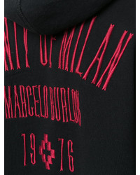 schwarzer Pullover mit einer Kapuze von Marcelo Burlon County of Milan