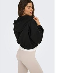 schwarzer Pullover mit einer Kapuze von Only