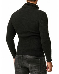 schwarzer Pullover mit einer weiten Rollkragen von Redbridge