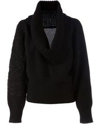 schwarzer Pullover mit einer weiten Rollkragen von Sharon Wauchob