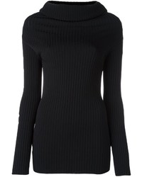 schwarzer Pullover mit einer weiten Rollkragen von Valentino