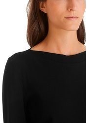 schwarzer Pullover von Marc Cain