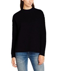 schwarzer Pullover