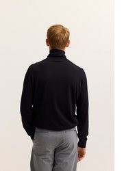 schwarzer Rollkragenpullover von Bugatti