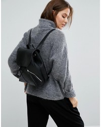 schwarzer Rucksack von Pieces