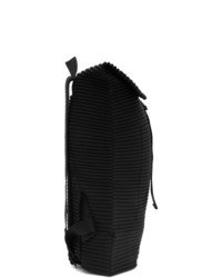 schwarzer Rucksack von Homme Plissé Issey Miyake