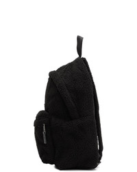 schwarzer Rucksack von Eastpak