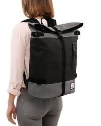 schwarzer Rucksack von KangaROOS