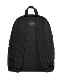 schwarzer Rucksack von Eastpak