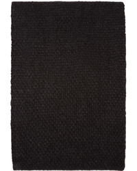 schwarzer Schal von Thamanyah