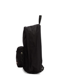 schwarzer Segeltuch Rucksack von Eastpak