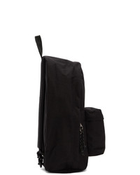 schwarzer Segeltuch Rucksack von Eastpak