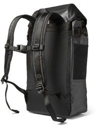 schwarzer Segeltuch Rucksack