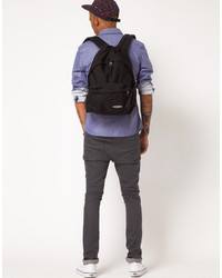 schwarzer Segeltuch Rucksack von Eastpak