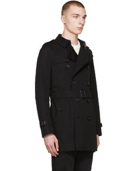 schwarzer Trenchcoat von Burberry