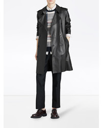 schwarzer Trenchcoat von Burberry