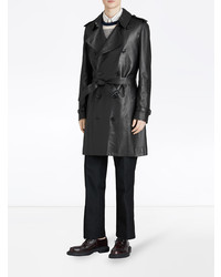 schwarzer Trenchcoat von Burberry