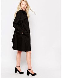 schwarzer Trenchcoat