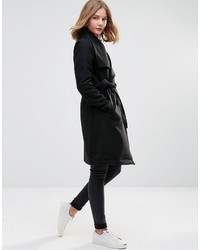 schwarzer Trenchcoat