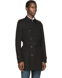 schwarzer Trenchcoat von Burberry