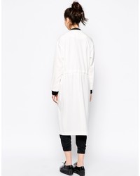 schwarzer Trenchcoat von Monki