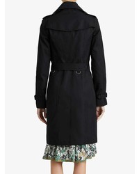 schwarzer Trenchcoat von Burberry