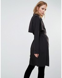 schwarzer Trenchcoat