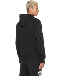 schwarzer und weißer bedruckter Pullover mit einem Kapuze von Aitor Throup’s TheDSA