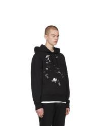 schwarzer und weißer bedruckter Pullover mit einem Kapuze von Helmut Lang