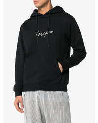 schwarzer und weißer bedruckter Pullover mit einem Kapuze von Yohji Yamamoto