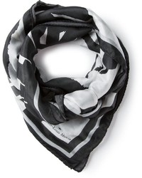 schwarzer und weißer bedruckter Schal von Pierre Louis Mascia