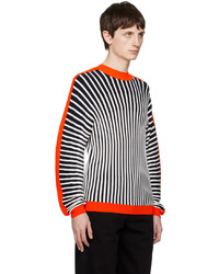 schwarzer und weißer horizontal gestreifter Pullover mit einem Rundhalsausschnitt von Henrik Vibskov