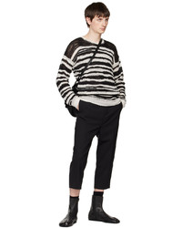 schwarzer und weißer horizontal gestreifter Pullover mit einem Rundhalsausschnitt von Isabel Benenato