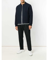 schwarzer und weißer horizontal gestreifter Pullover mit einem Rundhalsausschnitt von YMC